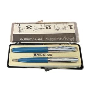 SHEAFFER’S Vintage Fountain Pen & Mechanical Pencil Set Blue